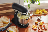 KitchenAid Artisan Series Tilt-Head Stand Mixer with Premium Accessory Pack - KSM195PSBK | Batteur sur socle à tête inclinable KitchenAid de la série Artisan avec trousse d'accessoires de qualité supérieure - KSM195PSBK | KSM9PSBK
