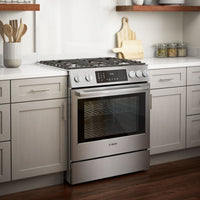 Bosch 800 Series 4.6 Cu. Ft. Dual Fuel Range with Warming Drawer - HDI8056C | Cuisinière hybride Bosch de série 800 de 4,6 pi3 avec tiroir-réchaud - HDI8056C | HDI8056C