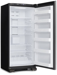 Danby Designer 16.7 Cu. Ft. Upright Freezer - DUF167A4BSLDD | Congélateur vertical Danby Designer de 16,7 pi3 - DUF167A4BSLDD | DUF167BS