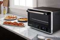 KitchenAid Digital Countertop Oven with Air Fry - KCO124BM | Four de comptoir numérique KitchenAid avec friture à air chaud - KCO124BM | KCO124BB