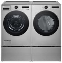 LG 5.2 Cu. Ft. Front-Load Washer and 7.4 Cu. Ft. Gas Dryer with TurboSteam® | Laveuse à chargement frontal 5,2 pi³ et sécheuse à gaz 7,4 pi³ avec technologie TurboSteamMD de LG | LGFL550G