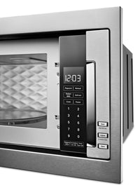 KitchenAid 1.1 Cu. Ft. Built-In Low Profile Microwave and Slim Trim Kit - YKMBT5011KS | Four à micro-ondes encastré à profil bas KitchenAid de 1,1 pi3 avec trousse d’encastrement mince - YKMBT5011KS | YKMBT50S