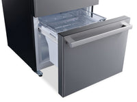 Galanz 12.4 Cu. Ft. 3-Door Refrigerator - GLR12BS2E16 | Réfrigérateur à 3 portes Galanz de 12,4 pi³ - GLR12BS2E16 | GLR12B16