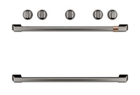 Café Knob and Handle Kit for Freestanding Range in Brushed Black - CXFSGHKPMBT | Trousse de poignées et boutons Café noir brossé pour cuisinière amovible - CXFSGHKPMBT | CXFSGHBT