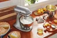 KitchenAid Artisan Series Tilt-Head Stand Mixer with Premium Accessory Pack - KSM195PSCU | Batteur sur socle à tête inclinable KitchenAid de la série Artisan avec trousse d'accessoires de qualité supérieure - KSM195PSCU | KSM9PSCU