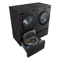 LG 5.8 Cu. Ft. Smart Front-Load Washer and 7.4 Cu. Ft. Electric Dryer - Black Steel | Laveuse intelligente à chargement frontal de 5,8 pi³ et sécheuse électrique de 7,4 pi³ de LG - acier noir | LGFL670B