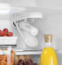 GE 18.6 Cu. Ft. Counter-Depth French-Door Refrigerator - GWE19JYLFS | Réfrigérateur GE de 18,6 pi³ à portes françaises de profondeur comptoir - GWE19JYLFS | GWE19JYL