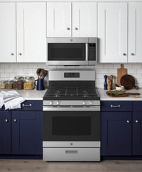 GE 4.8 Cu. Ft. Freestanding Gas Range - JCGBS61RPSS | Cuisinière à gaz amovible GE de 4,8 pi³ - JCGBS61RPSS | JCGBS61S