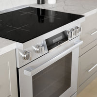 Bosch 800 Series 3.9 Cu. Ft. Electric Induction Range - HIS8055C | Cuisinière électrique à induction Bosch de série 800 de 3,9 pi3 - HIS8055C | HIS8055C