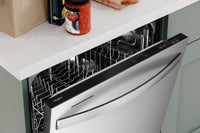 Whirlpool Large Capacity Dishwasher with Deep Top Rack - WDT740SALZ | Lave-vaisselle Whirlpool à grande capacité avec panier supérieur profond - WDT740SALZ | WDT740SS
