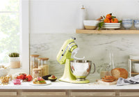 KitchenAid Artisan Series 5-Quart Tilt-Head Stand Mixer - KSM150PSKG | Batteur sur socle à tête inclinable KitchenAid de 5 pintes de la série Artisan - KSM150PSKG | KSM5PSKG