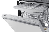 Samsung Bespoke 42 dBA Stormwash+™ Built-In Dishwasher (Panel-Ready) | Lave-vaisselle encastré Bespoke de Samsung 42 dBA avec StormWash+MC (à panneau personnalisable) | DW80B70P