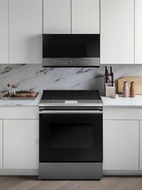 Café 5.3 Cu. Ft. Smart Slide-In Electric Induction Range - CHS90XM2NS5 | Cuisinière intelligente électrique encastrée Café de 5,3 pi³ à induction - CHS90XM2NS5 | CHS90XMP