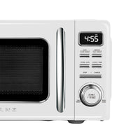 Galanz 0.7 Cu. Ft. Retro Countertop Microwave - GLCMKZ07WER07 | Four à micro-ondes de comptoir Galanz rétro de 0,7 pi3 - GLCMKZ07WER07 | GLCMKZ0W