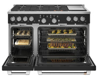 Café 48" Commercial-Style Dual Fuel Range with Griddle - C2Y486P3TD1 | Cuisinière hybride Café de 48 po de style commercial avec plaque chauffante - C2Y486P3TD1 | C2Y486TD