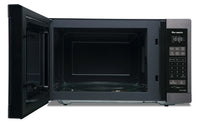 Panasonic 1.3 Cu. Ft. Inverter® Countertop Microwave - NNSC688S | Four à micro-ondes de comptoir Panasonic de 1,3 pi3 avec technologie InverterMD - NNSC688S | NNSC688S