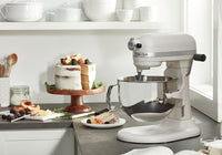 KitchenAid Professional 600 Series Stand Mixer - KP26M1XMH | Batteur sur socle de la série Professional 600MC de KitchenAid - KP26M1XMH | KP26MXMH