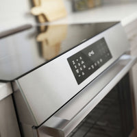 Bosch 4.6 Cu. Ft. 800 Series Electric Range with Induction Cooktop - HII8057C | Cuisinière électrique Bosch de série 800 de 4,6 pi3 avec surface de cuisson à induction - HII8057C | HII8057C